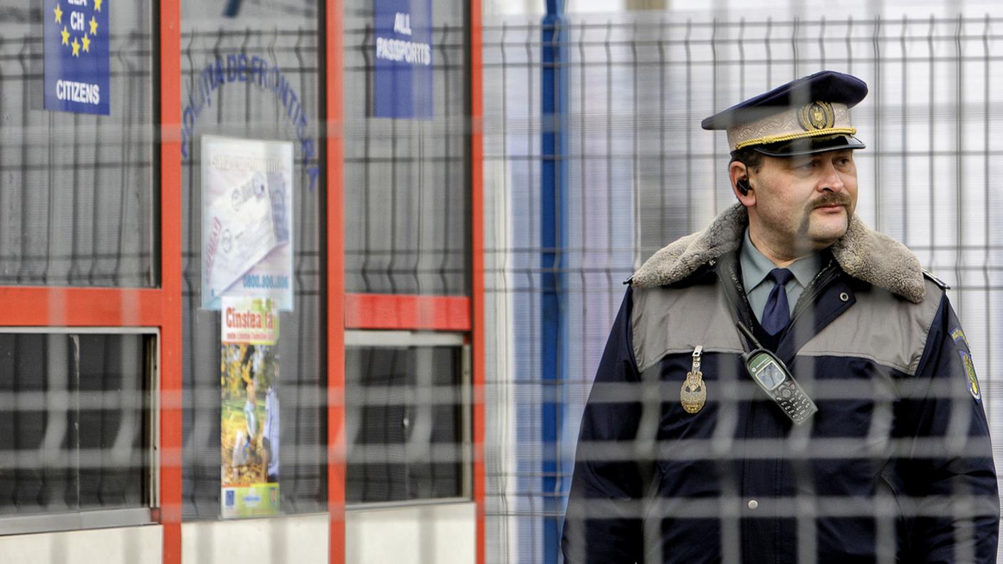 Un posto di controllo alla frontiera romena