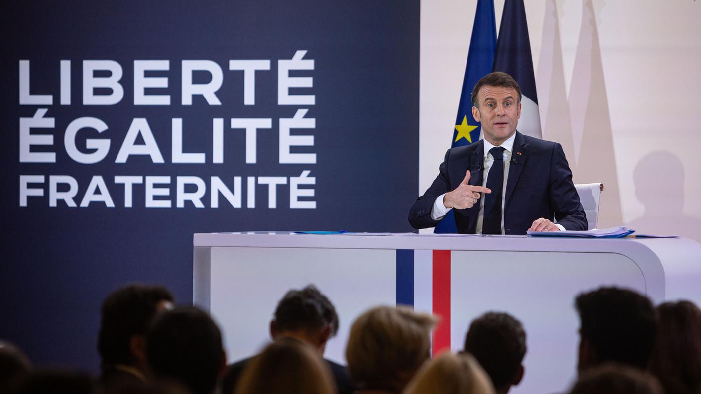 macron conferenza stampa