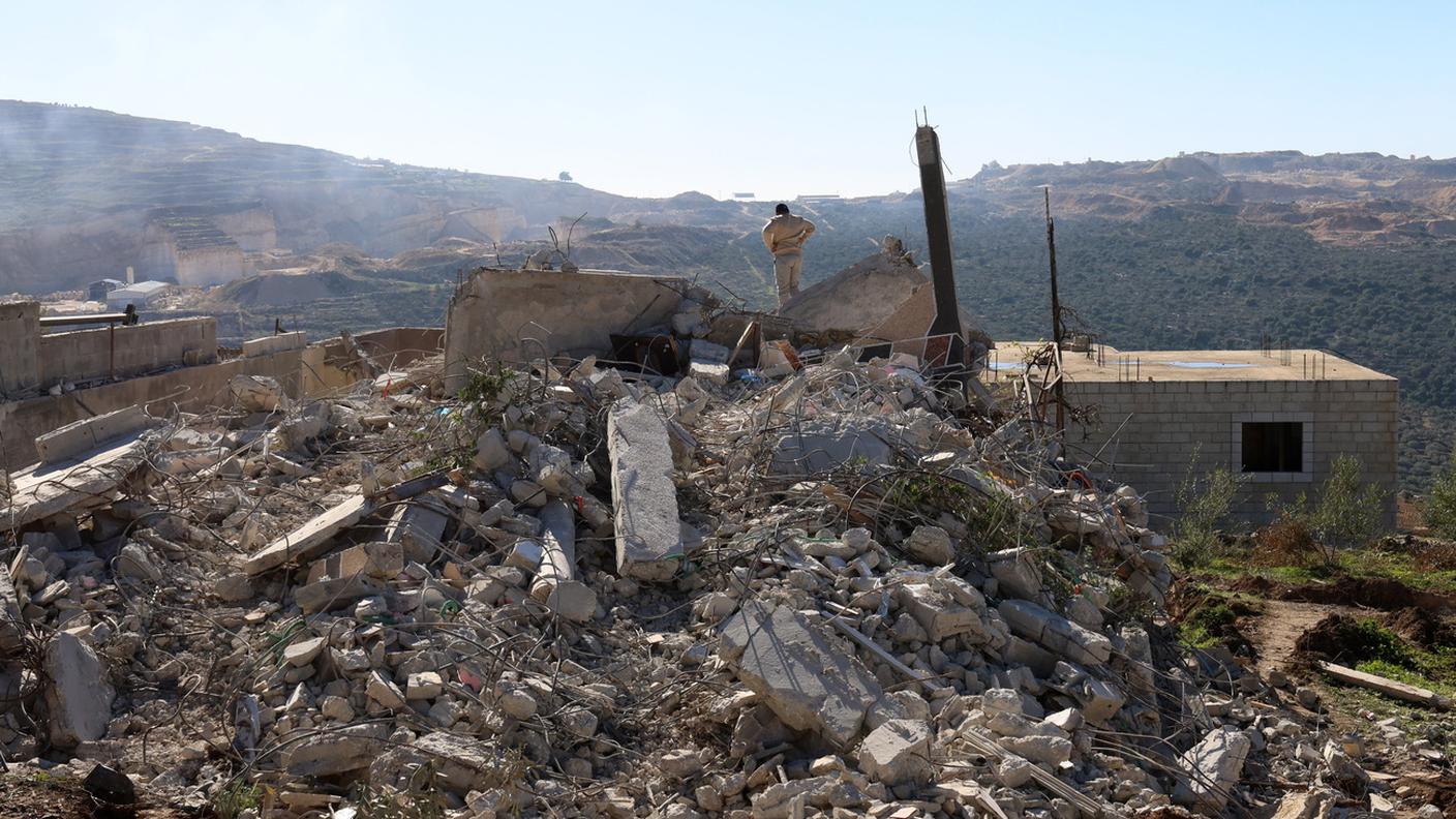Attacchi israeliani anche in Cisgiordania