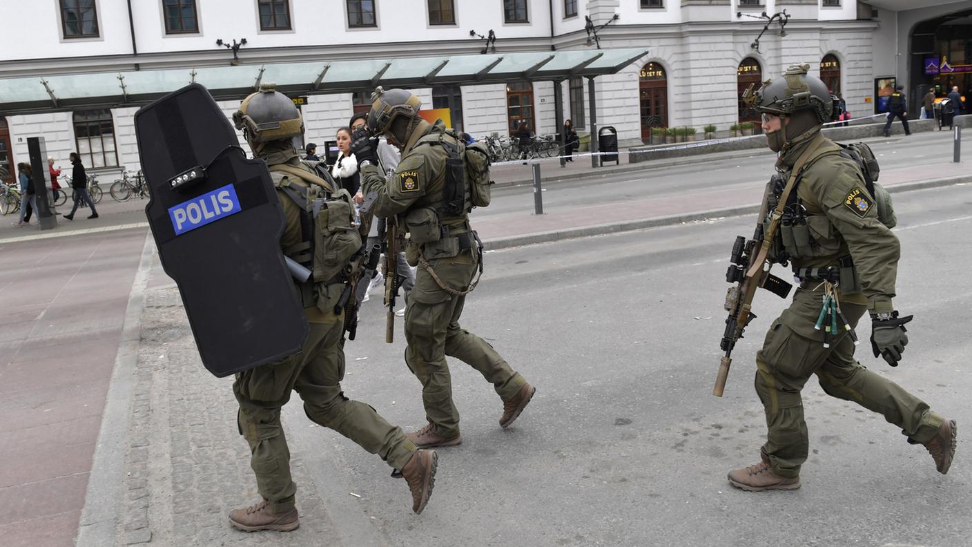 Agenti della polizia antiterrorismo svedese