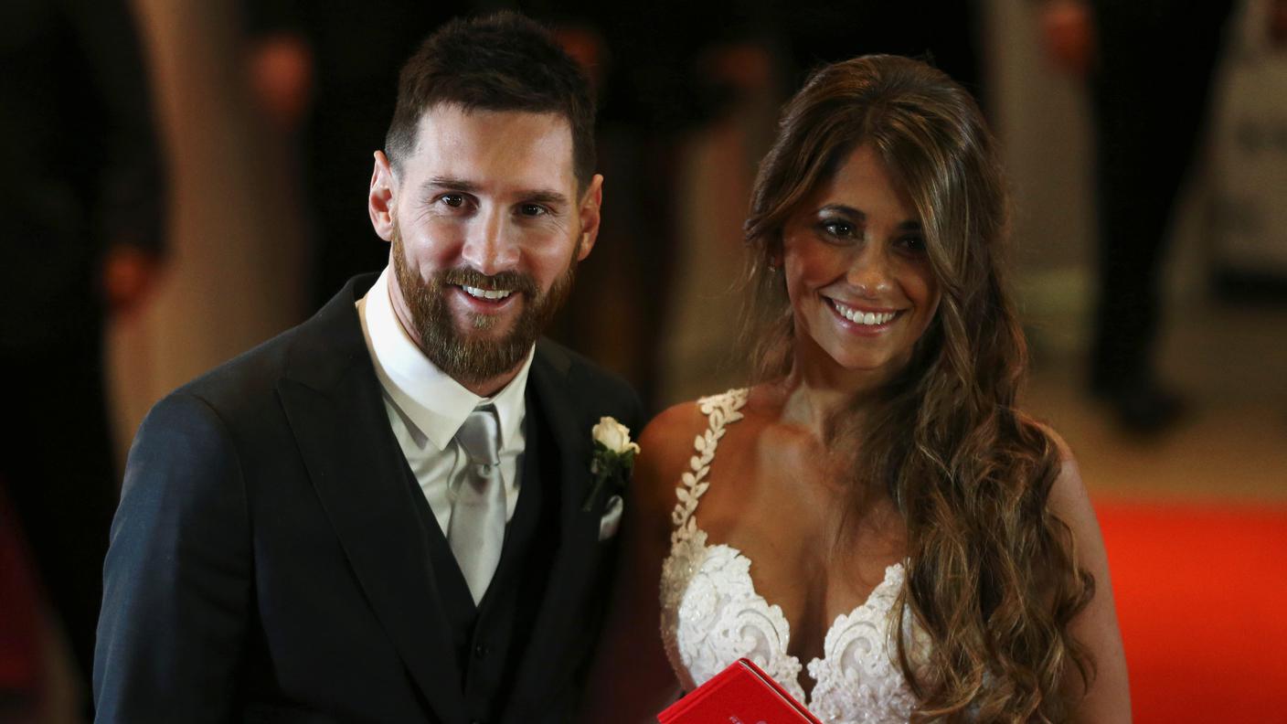 Leo e Antonela speravano d'ottenere di più dai tanti riccastri invitati