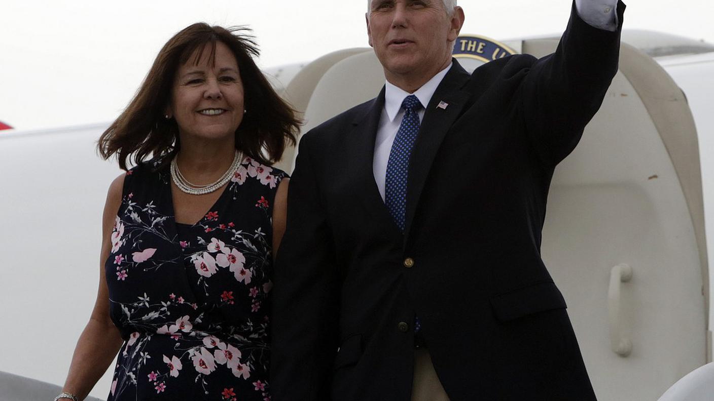 Mike Pence e consorte