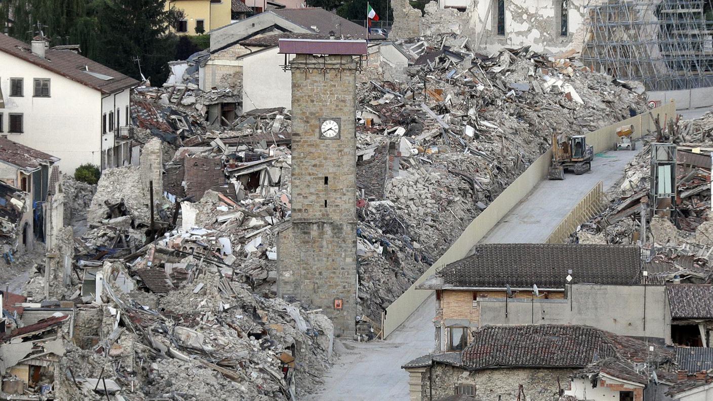 Il centro di Amatrice in una foto scattata il 23 agosto 2017, un anno dopo il sisma