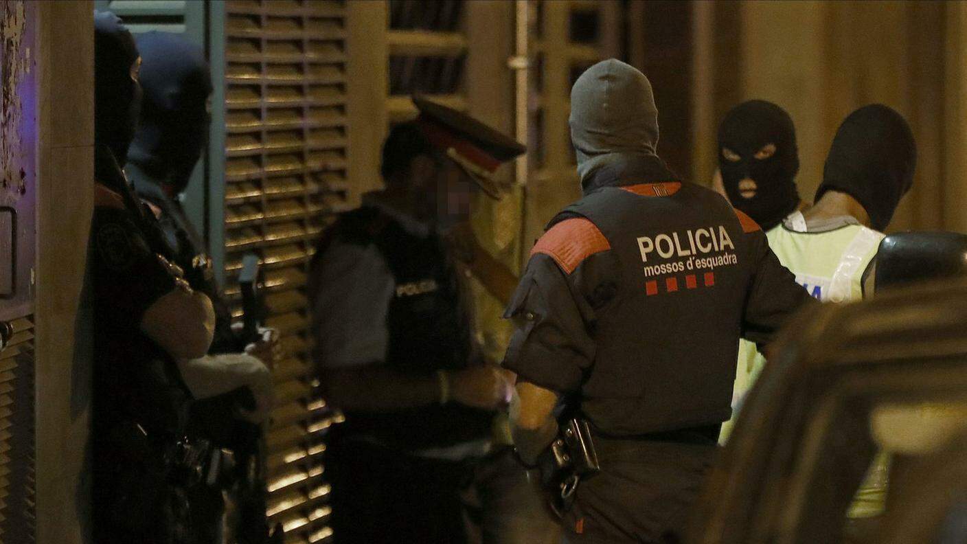Alla mail dei belgi aveva risposto il numero due dei Mossos d'Esquadra, la polizia regionale catalana