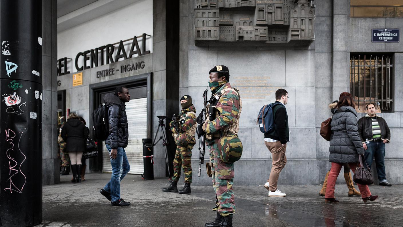 Soldati appostati nel centro di Bruxelles