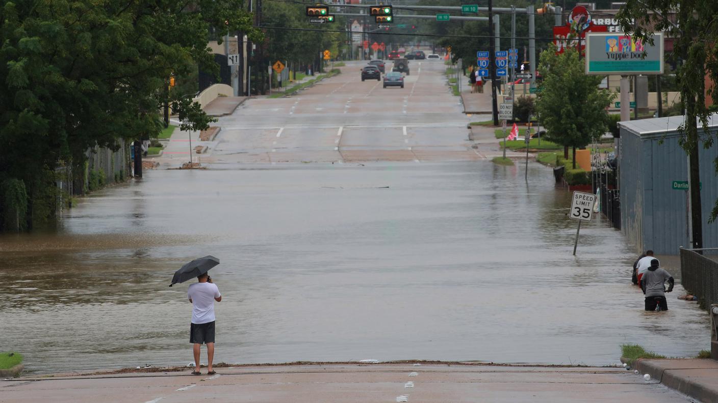 La città colpita dalla tempesta tropicale Harvey
