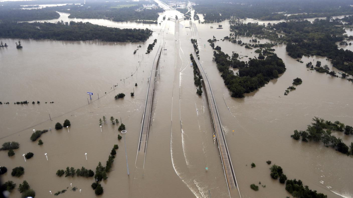 Le inondazioni ad Humble, in Texas