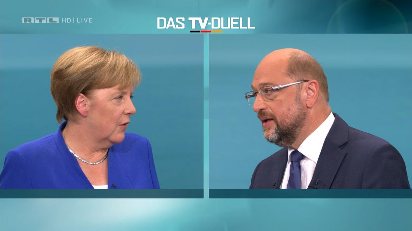 Merkel e Schulz durante il dibattito TV di domenica