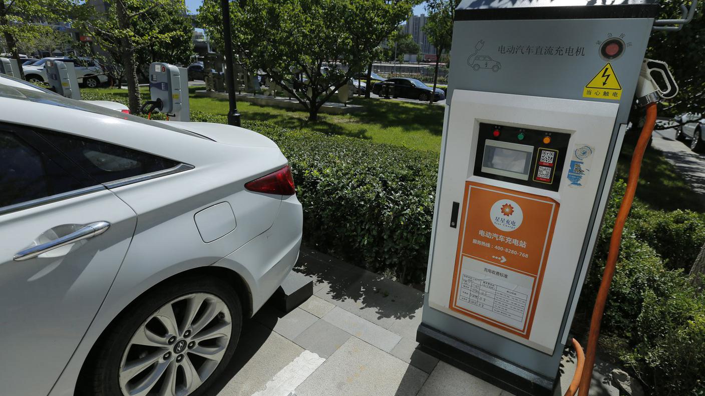 Entro il 2025, comunque, un auto su cinque venduta in Cina dovrà essere a propulsione elettrica