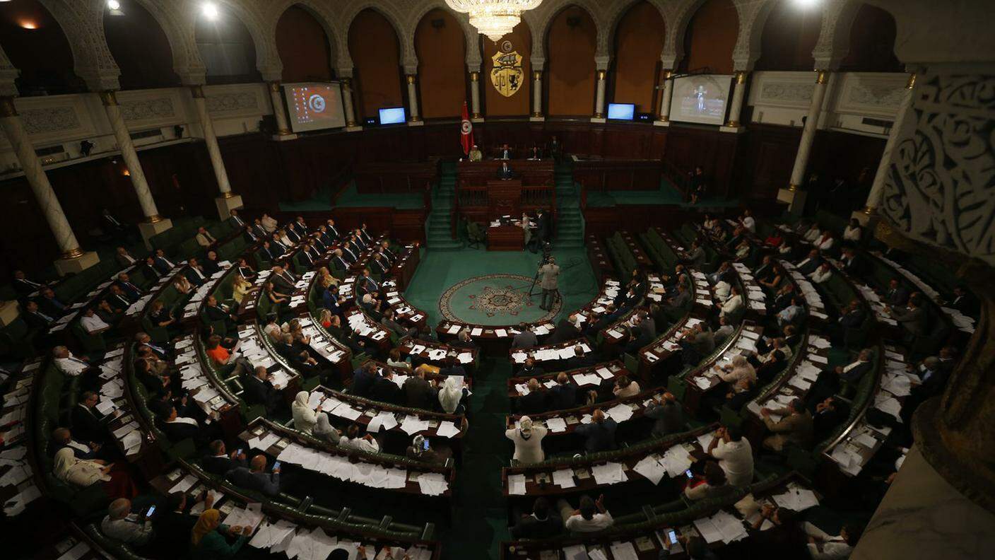 Il Parlamento tunisino ha dato il via libera alla nuova legge