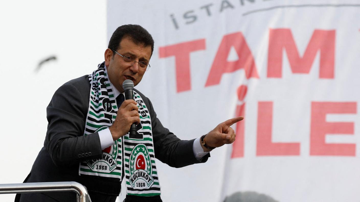 Il candidato e attuale sindaco di Instanbul Ekrem Imamoglu