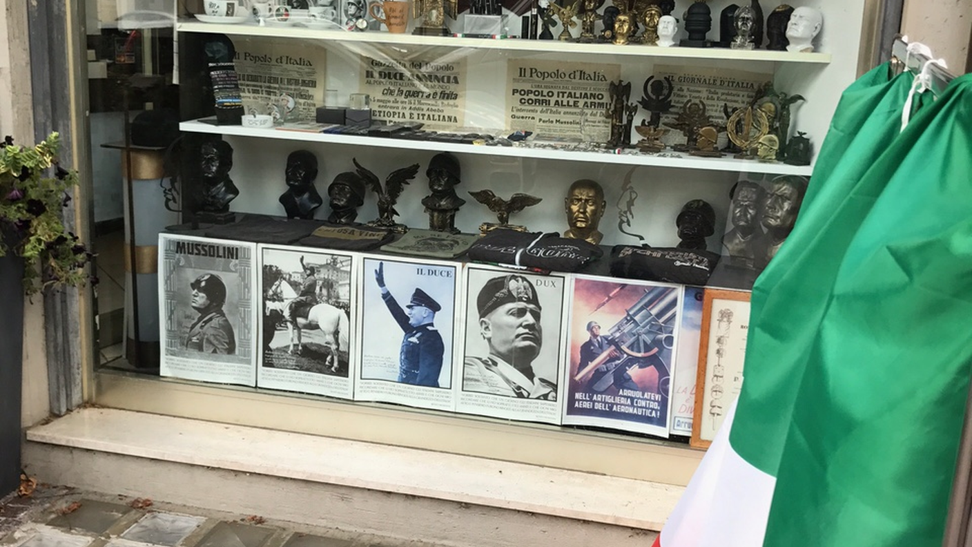 Souvenir fascisti