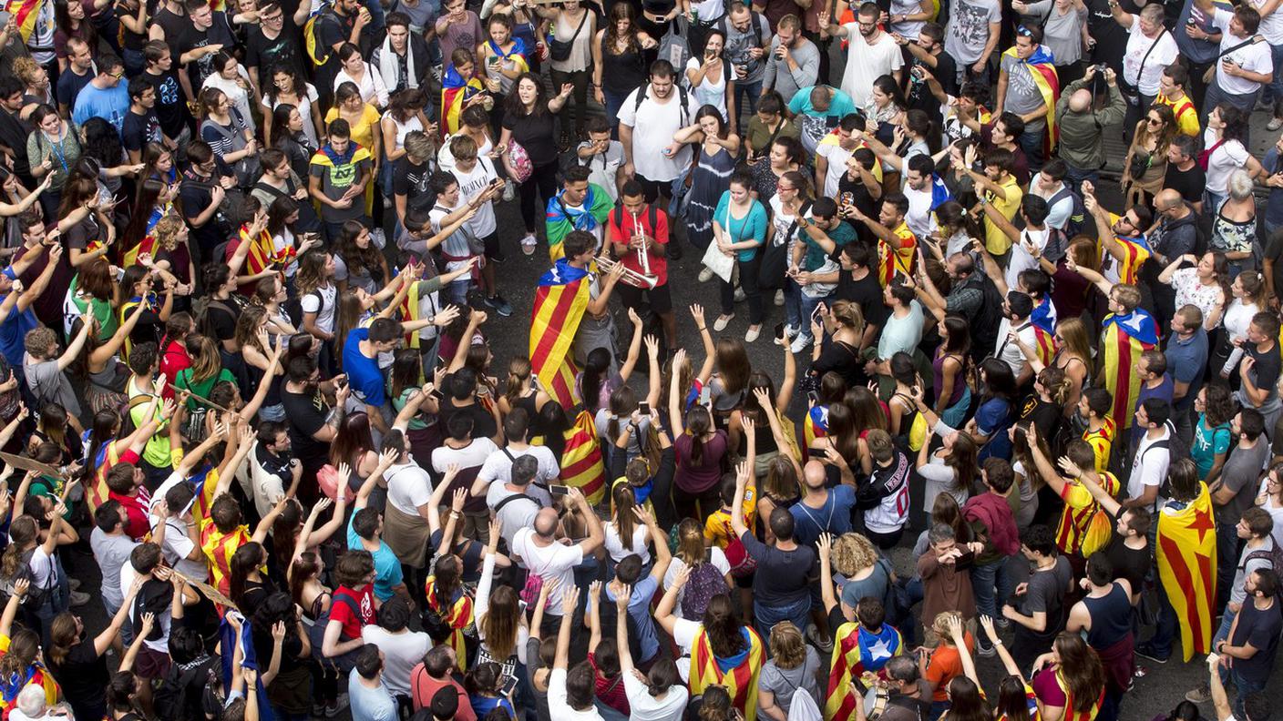 I manifestanti hanno occupato le strade di Barcellona