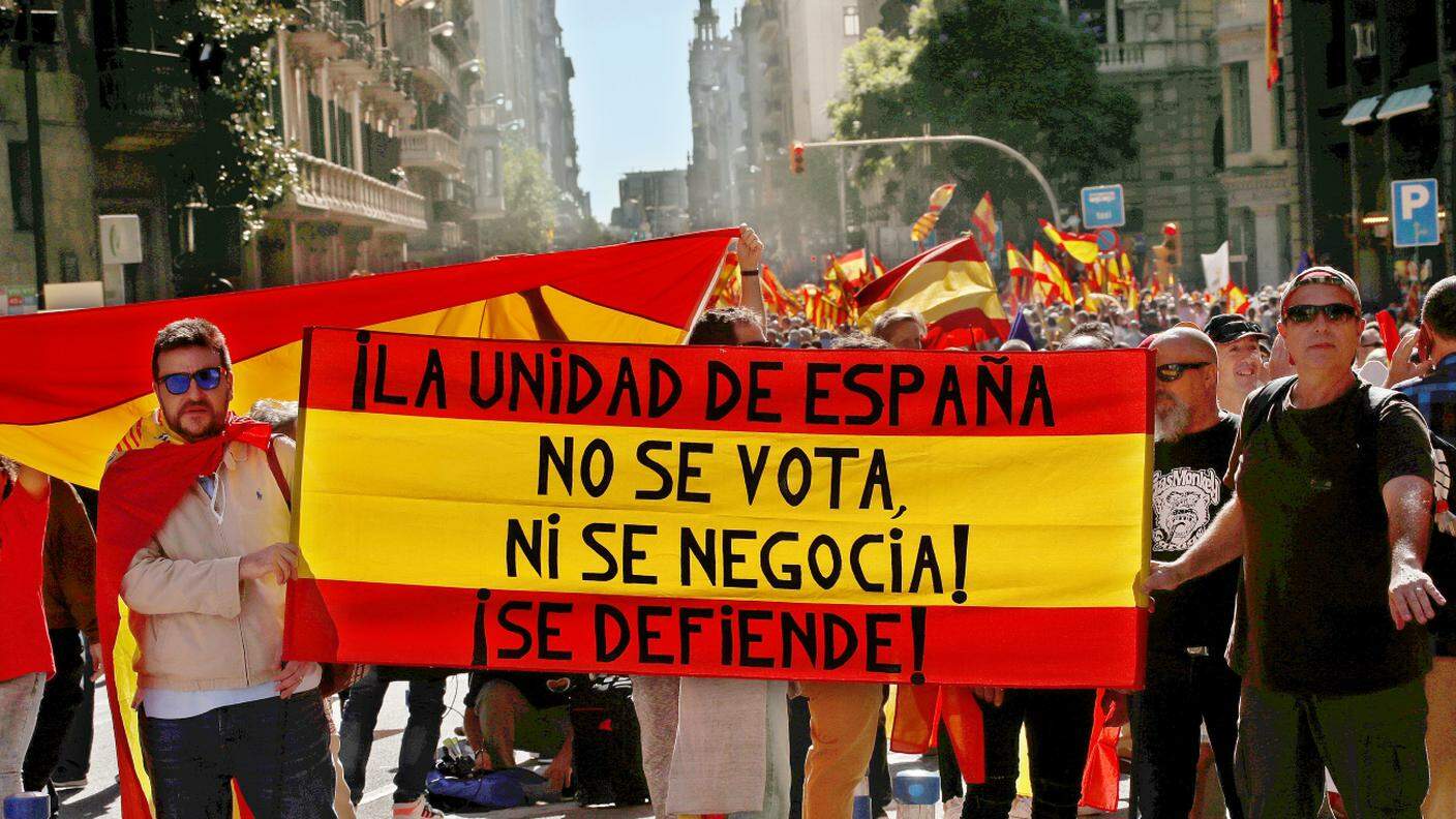 Ecco la Spagna che non vuole dividersi
