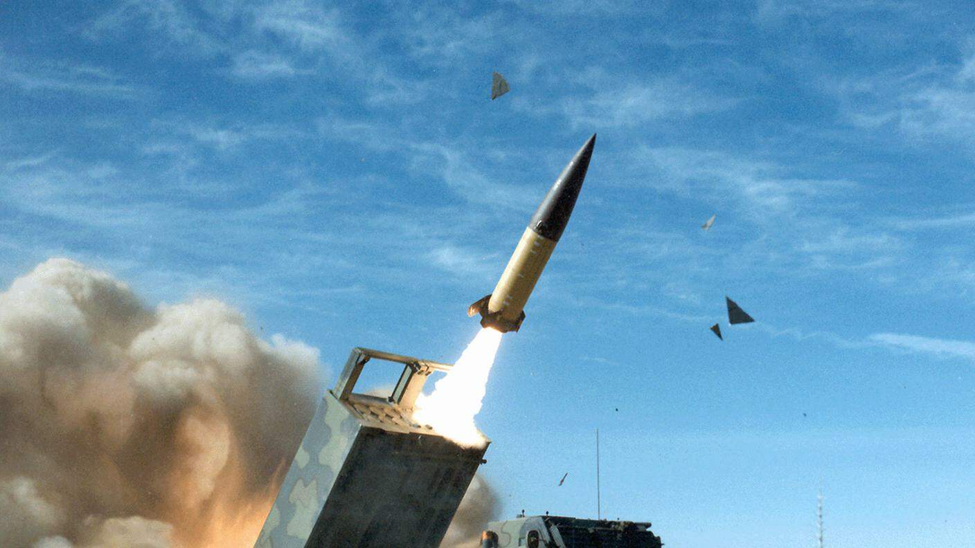 Il lancio di un missile ATACMS