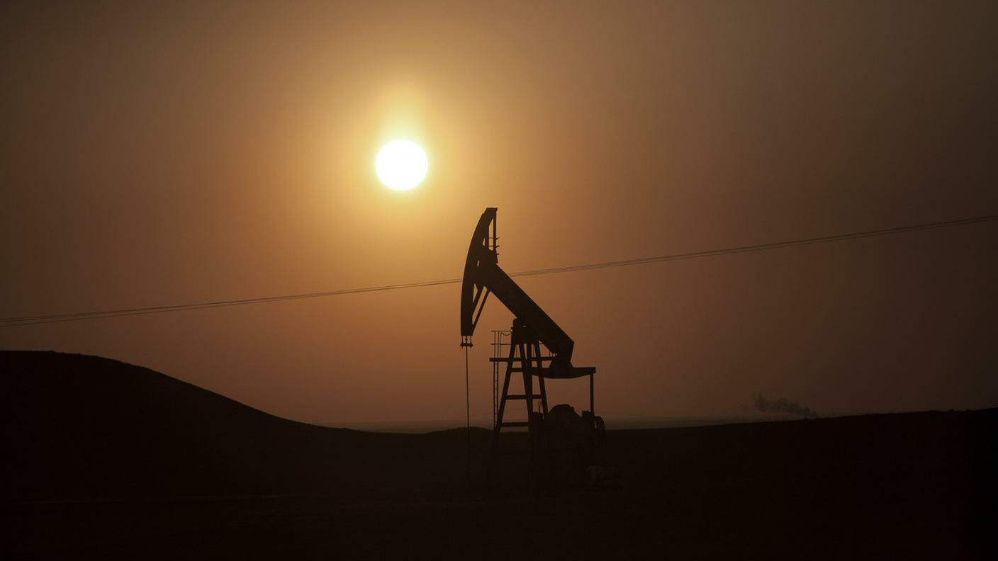 L'IS sta perdendo il controllo sui campi petroliferi siriani