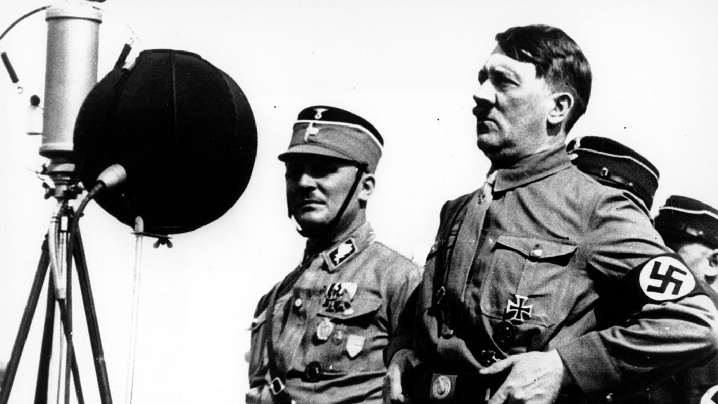 Adolf Hitler nel 1933