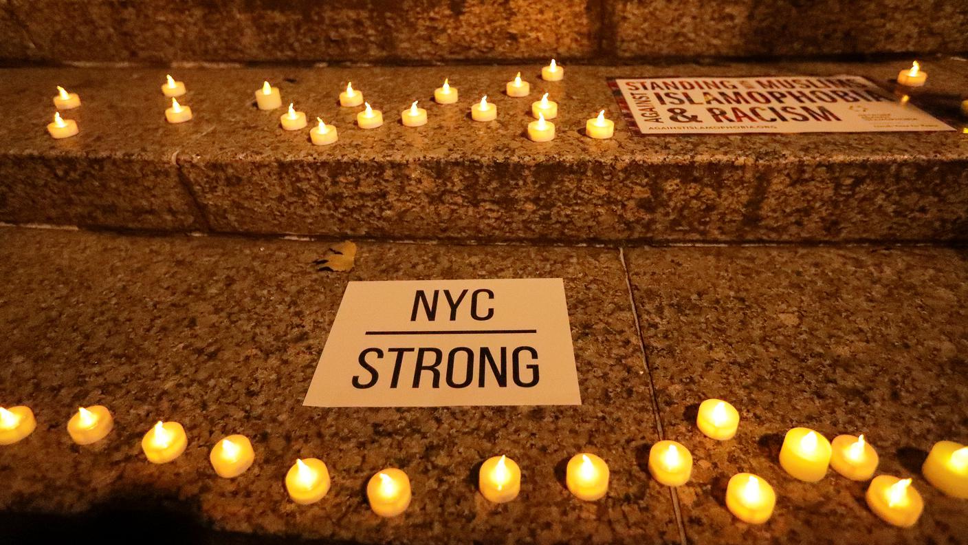 Candele in ricordo delle vittime