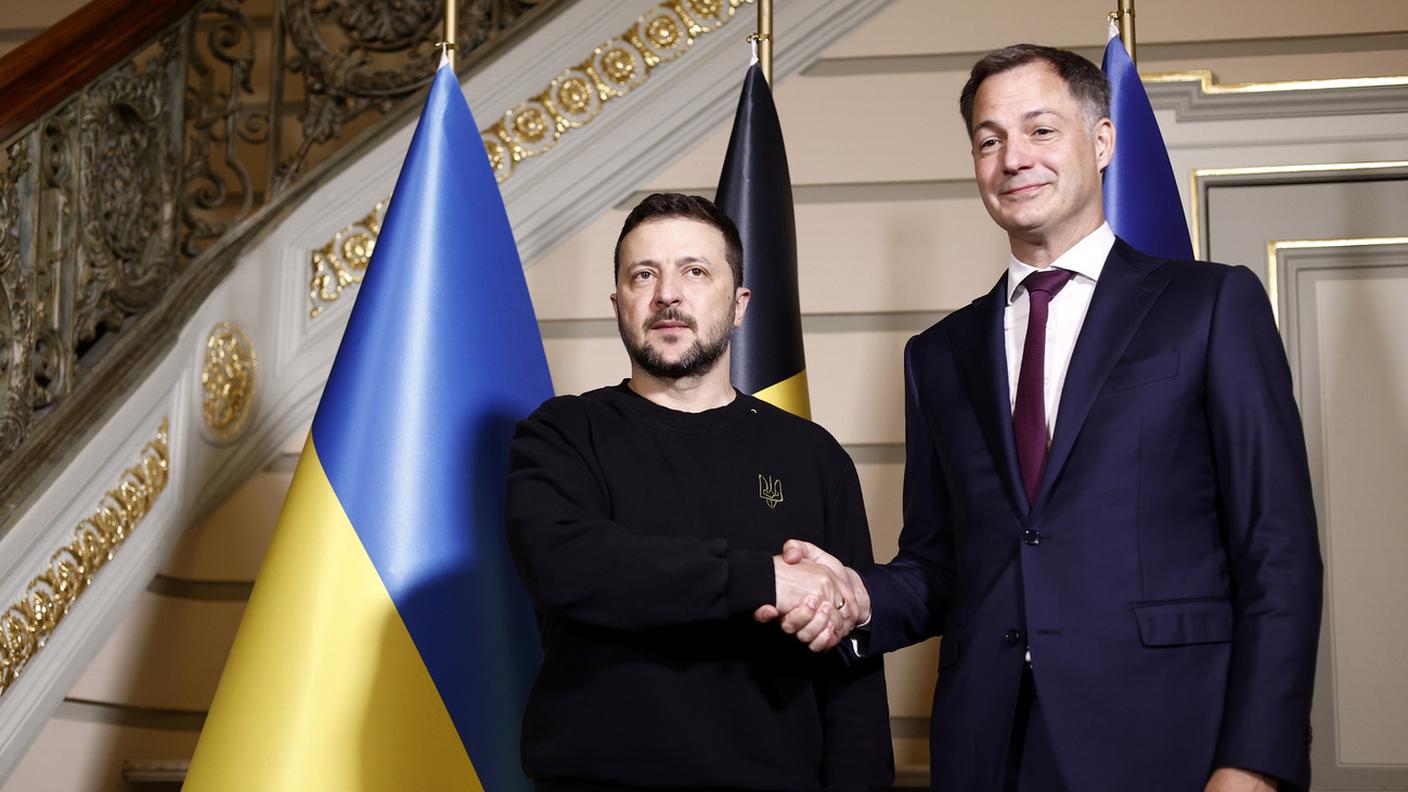 Il presidente ucraino Zelensky insieme al premier belga De Croo