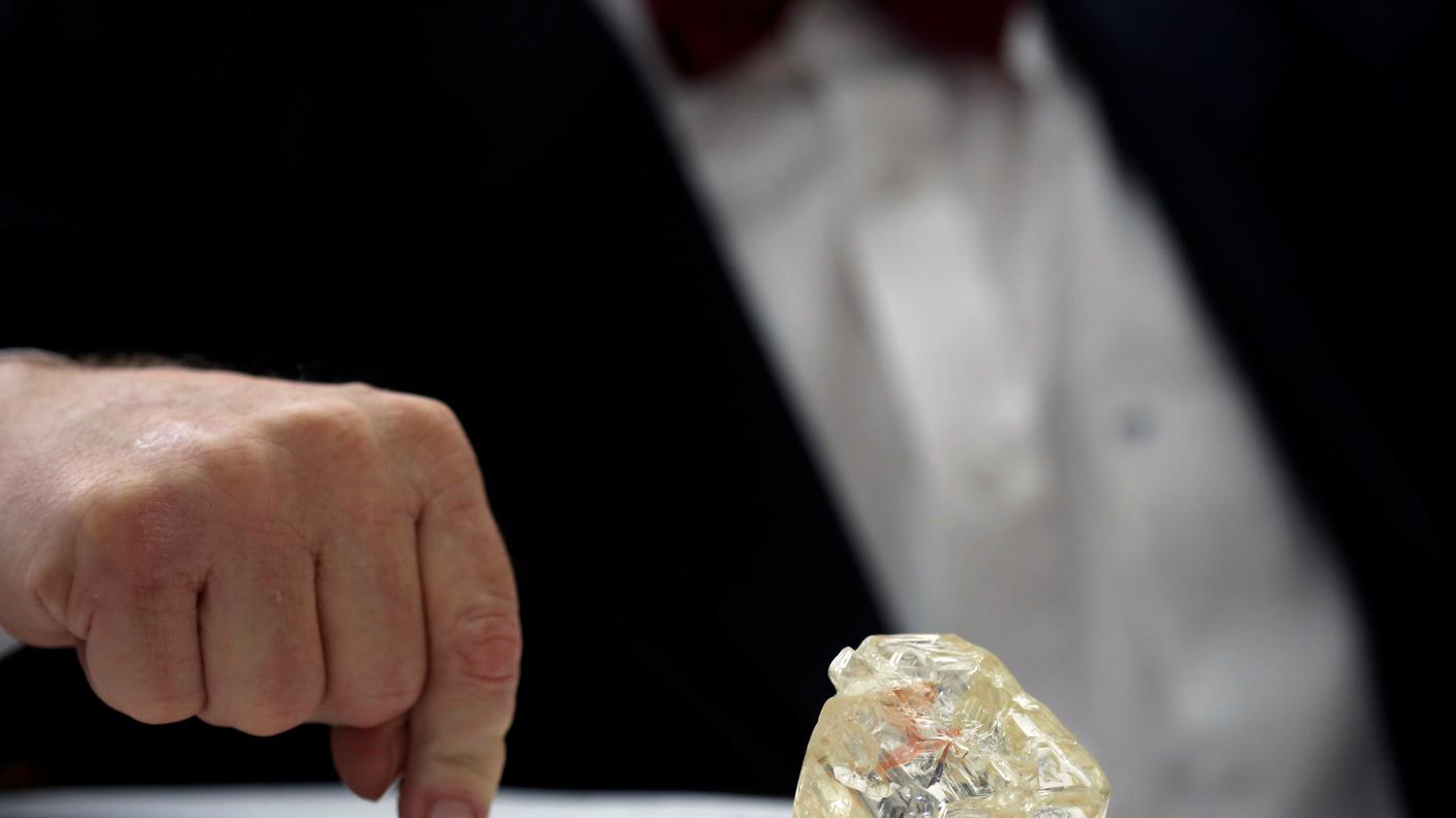 Non è lui, questo è il "diamante della pace"