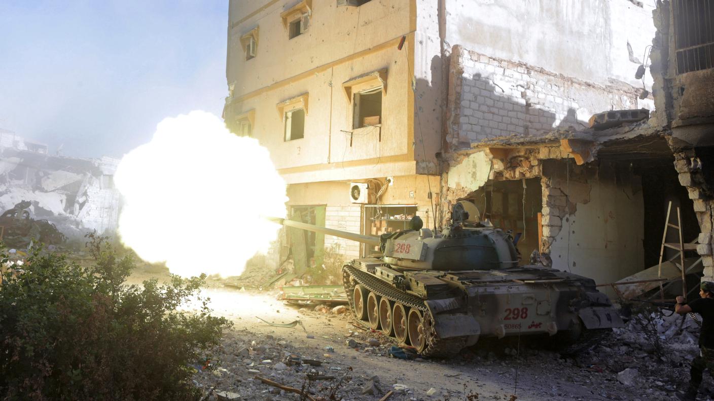 Un carro armato dell'Esercito nazionale libico