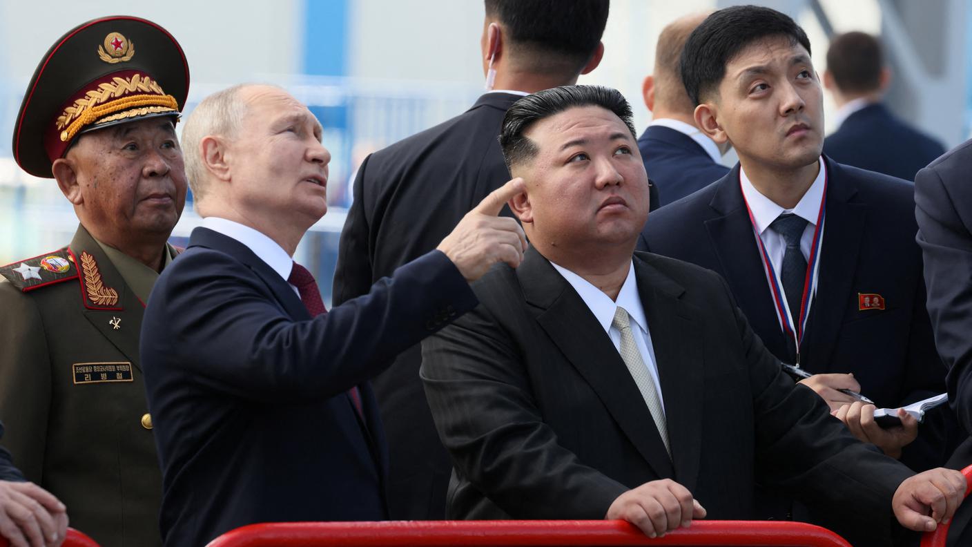 2023-09-13T063403Z_251525194_RC2I73A9MR9O_RTRMADP_3_RUSSIA-NORTHKOREA-PUTIN-KIM.JPG