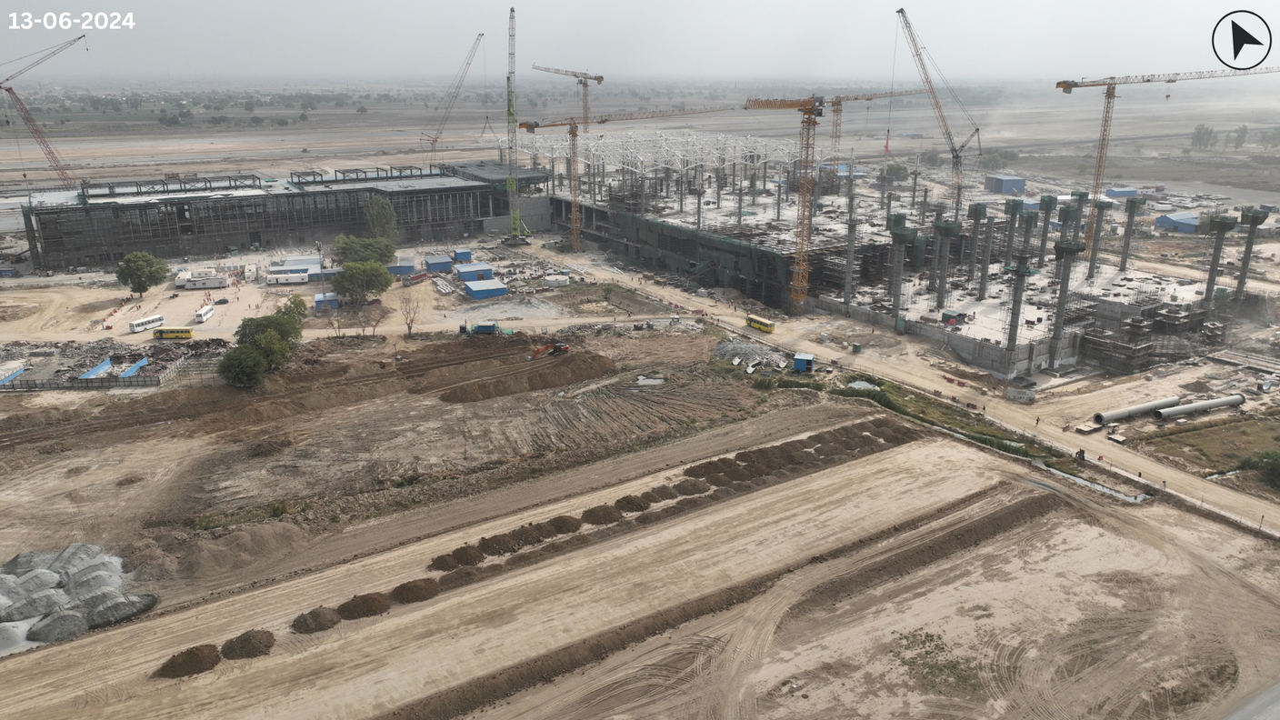 il cantiere per l'aeroporto di Noida