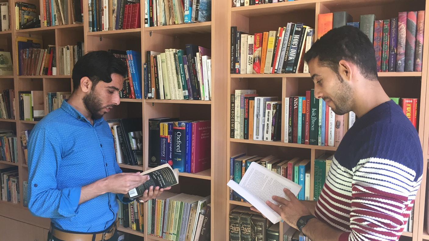 La lettura, una passione: Shady (s) e Mosab Abu Toha