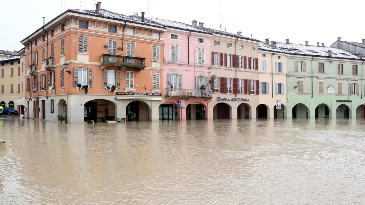 Le acque hanno parzialmente allagato anche il paese di Colorno (Parma)