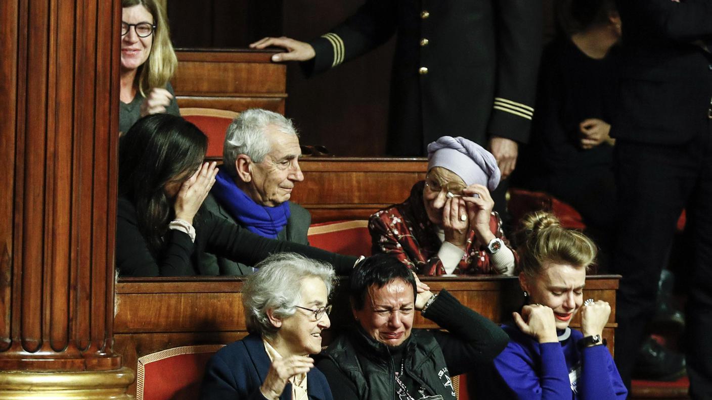 La moglie di Piergiorgio Welby ed Emma Bonino commosse fra il pubblico