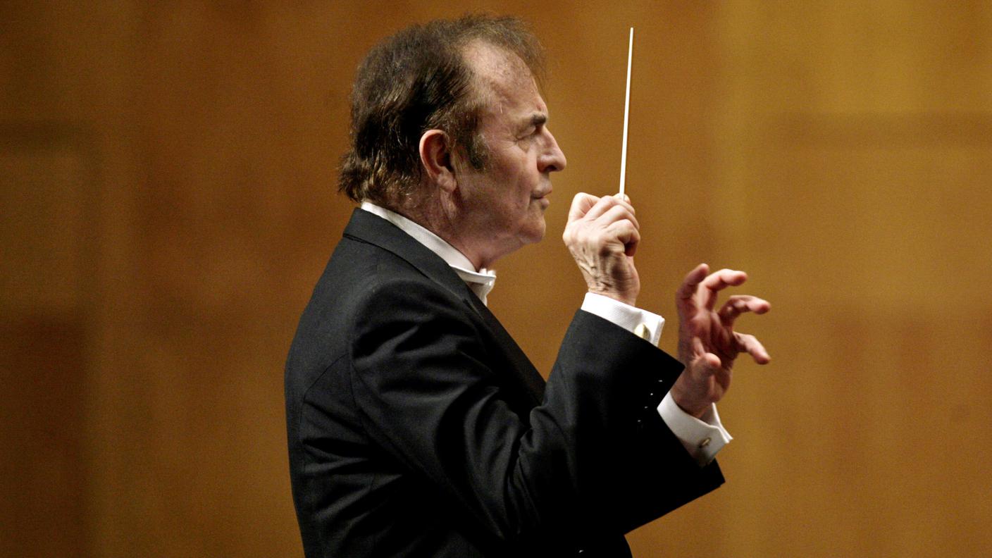 Il celebre maestro d'orchestra Charles Dutoit