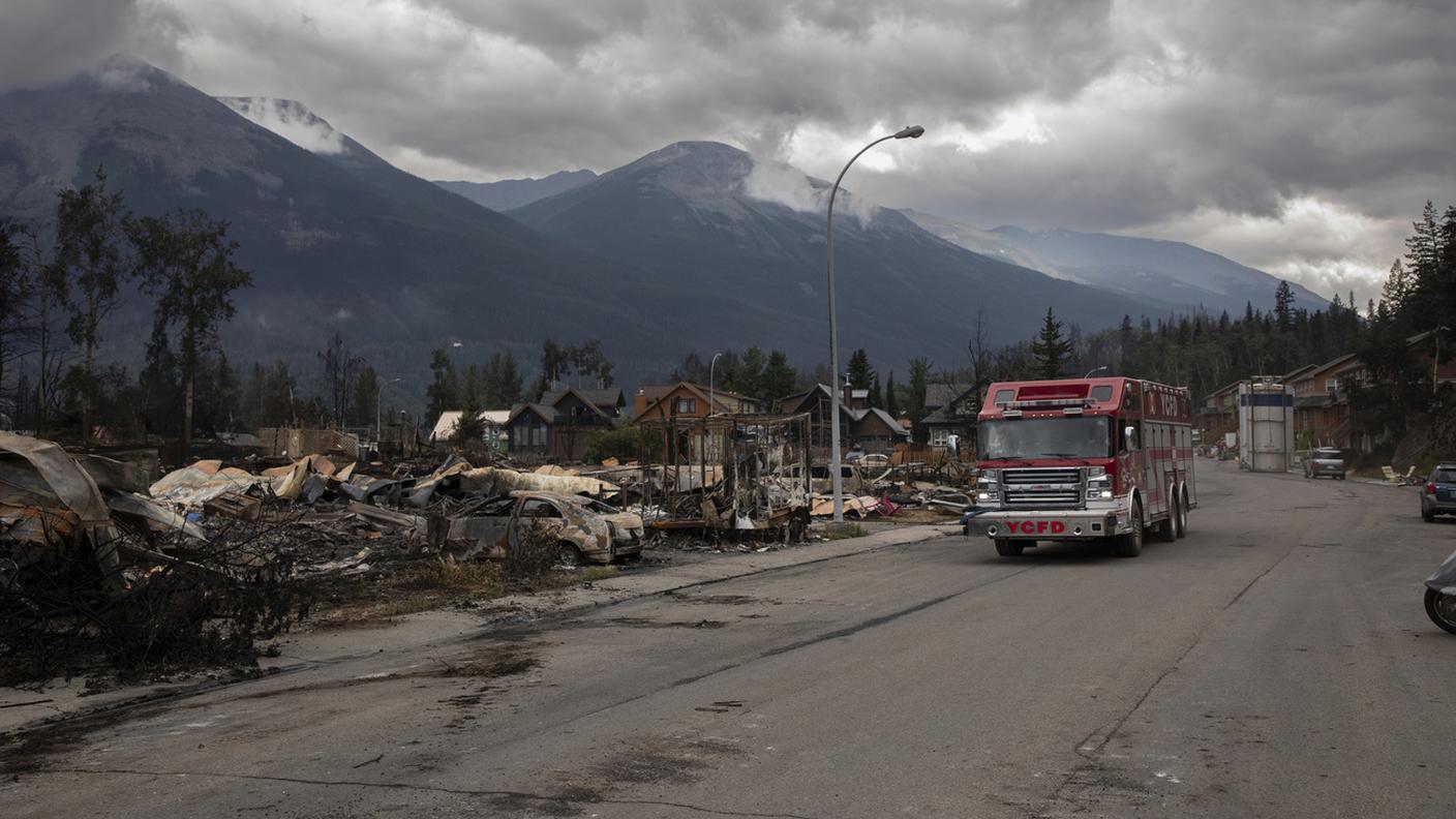 Un'immagine della città di Jasper che nei giorni scorsi è stata raggiunta dalle fiamme
