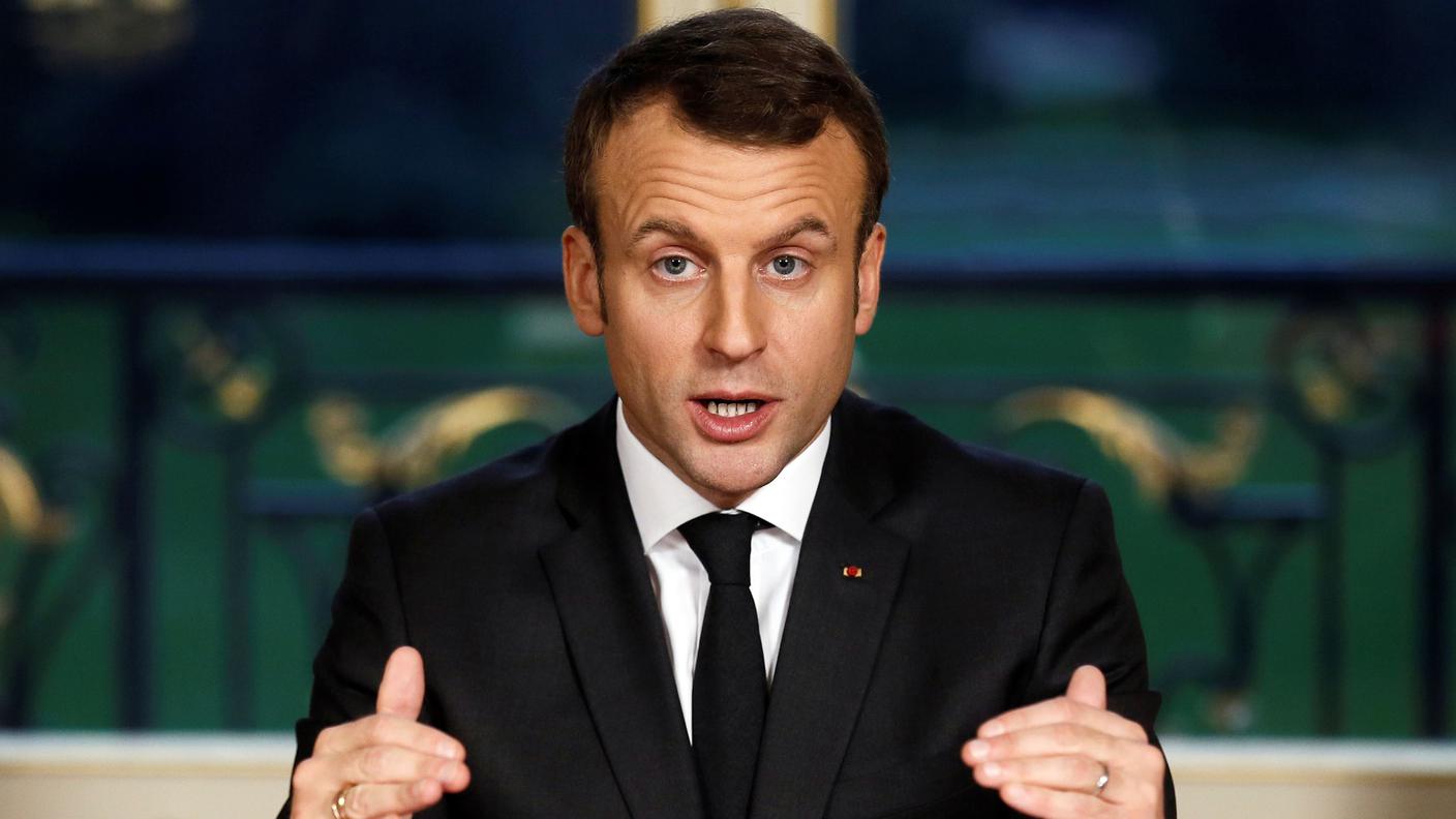 Il presidente francese Emmanuel Macron durante il suo intervento di sabato