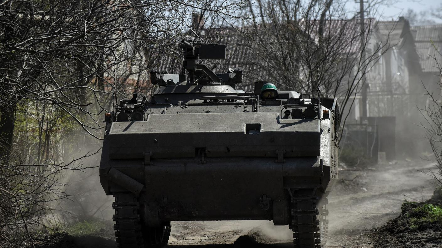  M113