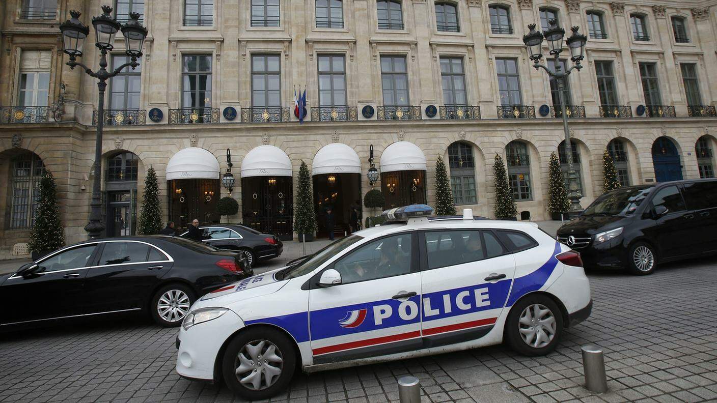 La polizia francese ha ritrovato tutta la refurtiva della rapina alla gioielleria del Ritz