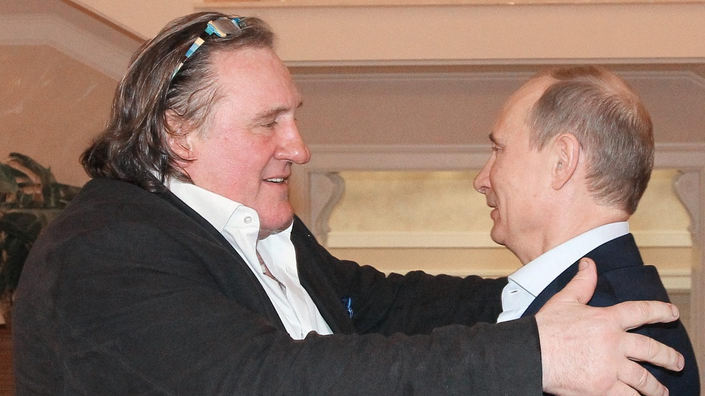 L'attore Gérard Depardieu cui Putin nel 2013 ha concesso la cittadinanza russa.jpg