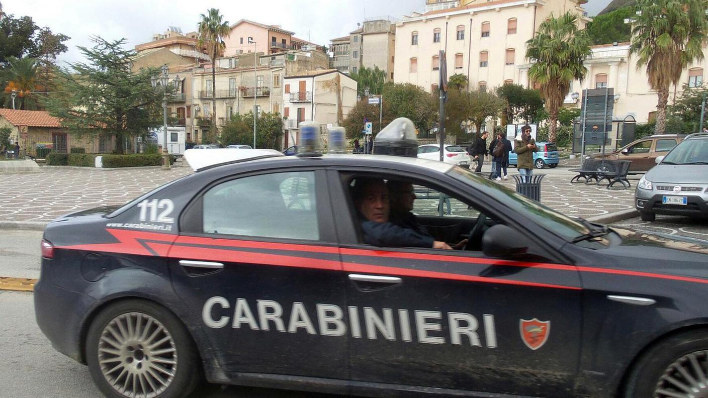 Le accuse contestate vanno dall'associazione mafiosa, al traffico di droga, all'estorsione