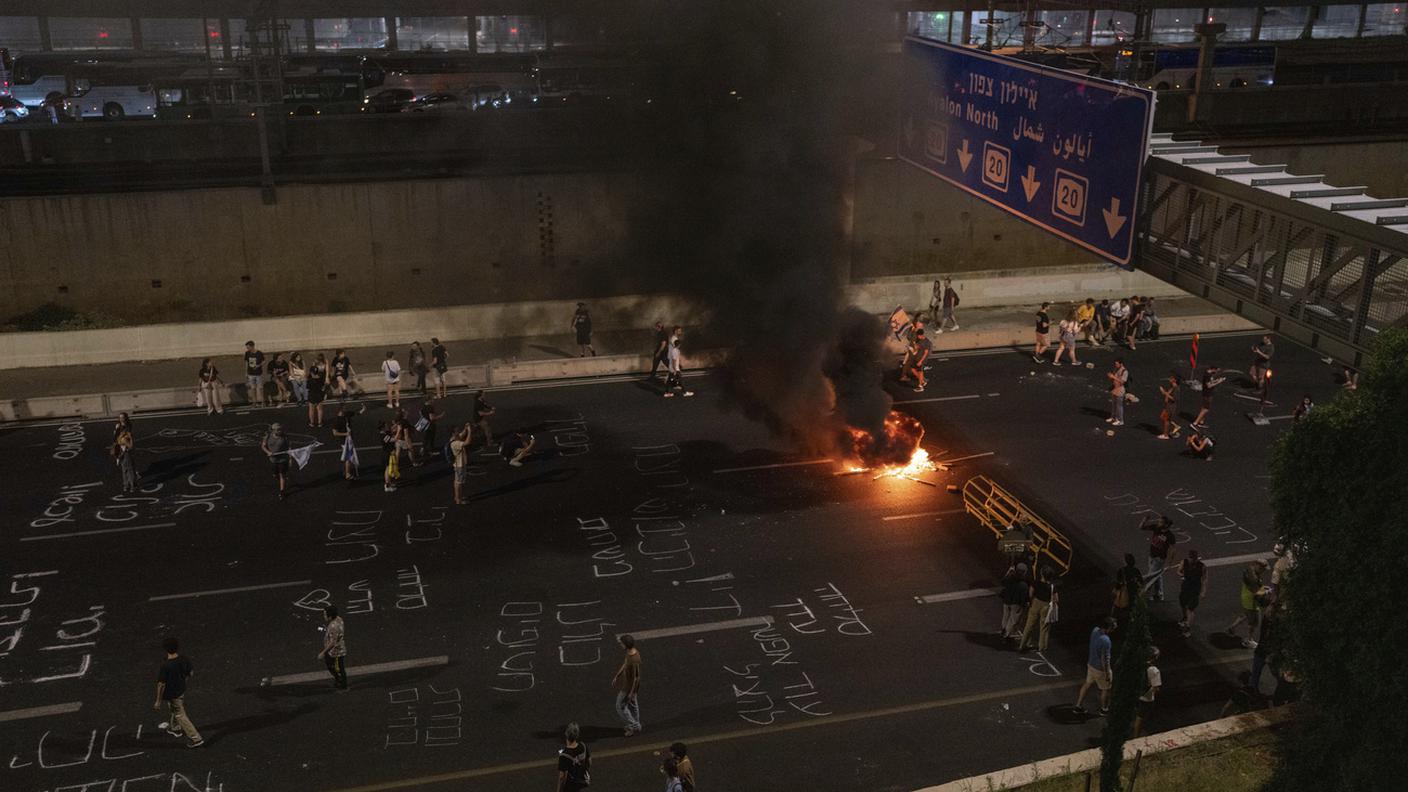 Israele in piazza contro il Governo