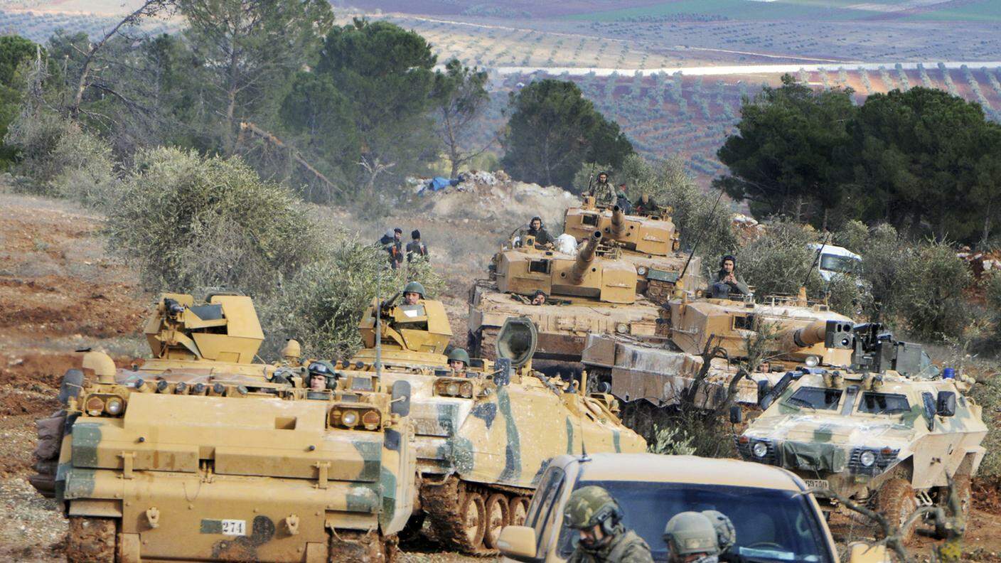 Continua l'offensiva turca contro l'enclave curda di Afrin
