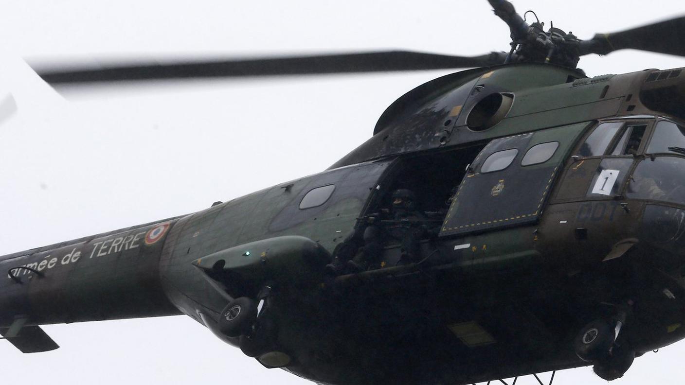 Scontro in volo e poi lo schianto