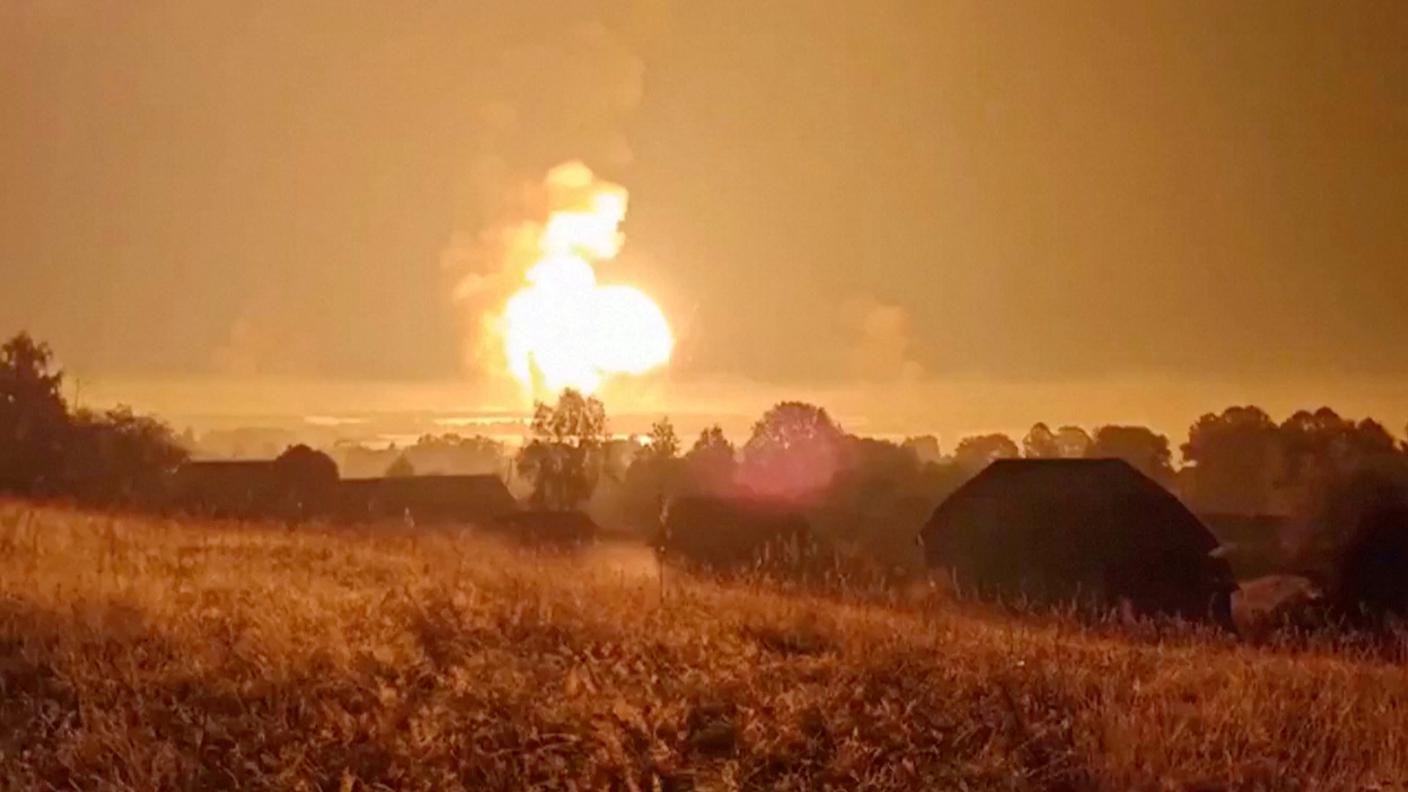 2024-09-18T100019Z_124287749_RC2X2AAW8P04_RTRMADP_3_UKRAINE-CRISIS-ATTACK-RUSSIA.JPG