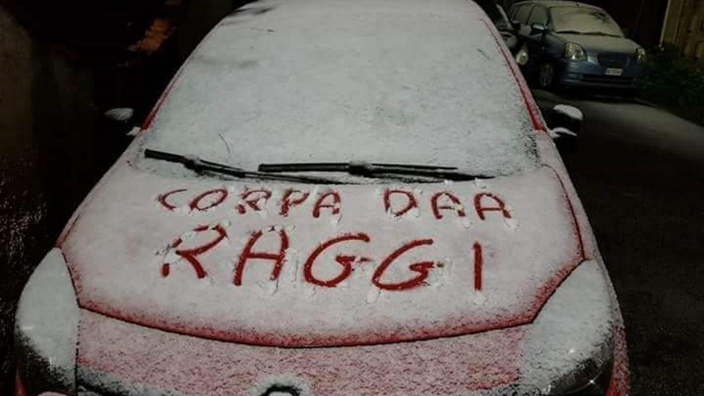 Il capro espiatorio a Roma è trovato facilmente anche sotto la neve
