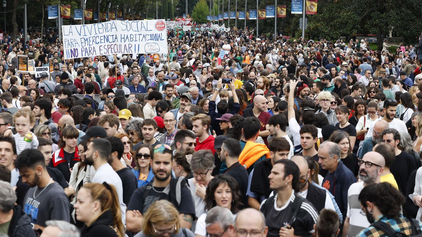 manifestazione contro l'aumento degli affitti in Spagna