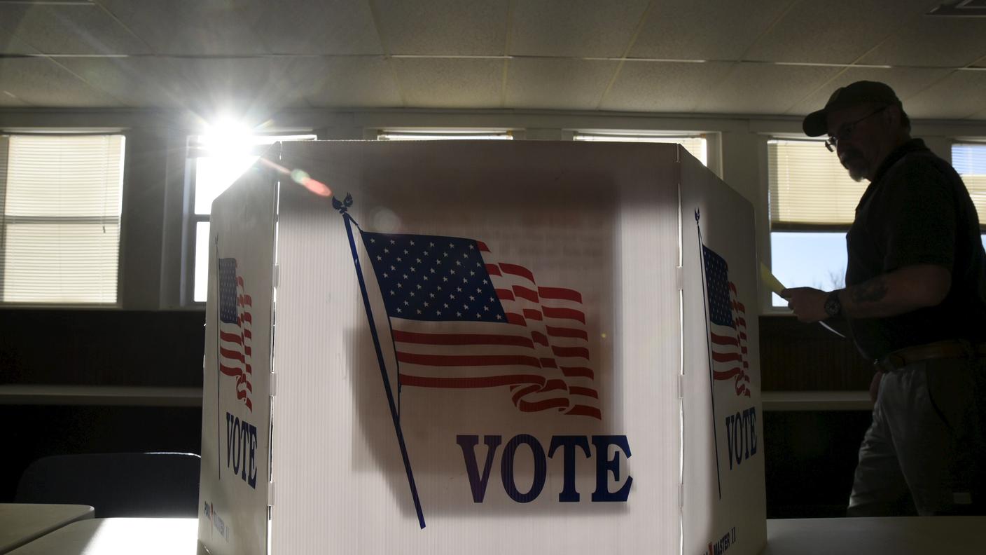 Operazioni di voto nel 2016