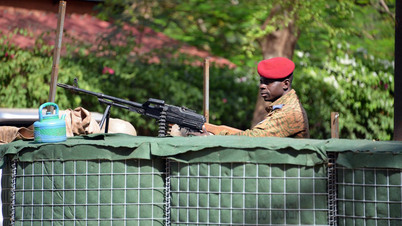 L'attacco jihadista a Ouagadougou ha provocato una trentina di morti e almeno 90 feriti