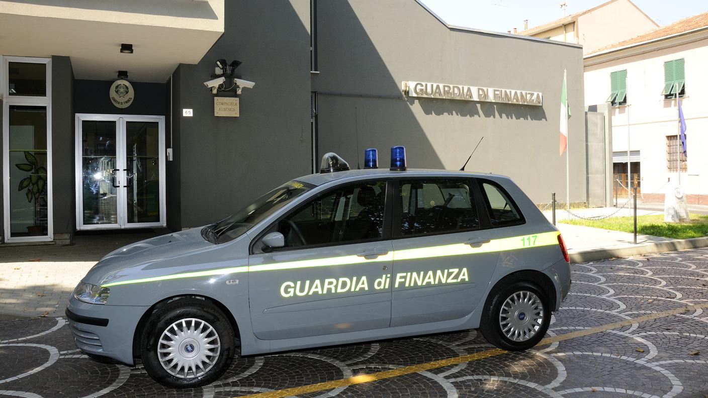 La caserma delle fiamme gialle di Savona