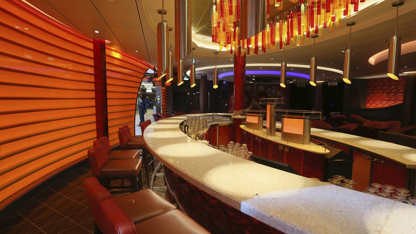 Una lounge