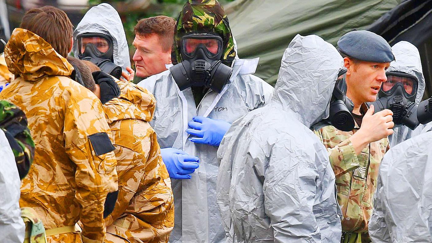 Le indagini degli esperti a Salisbury