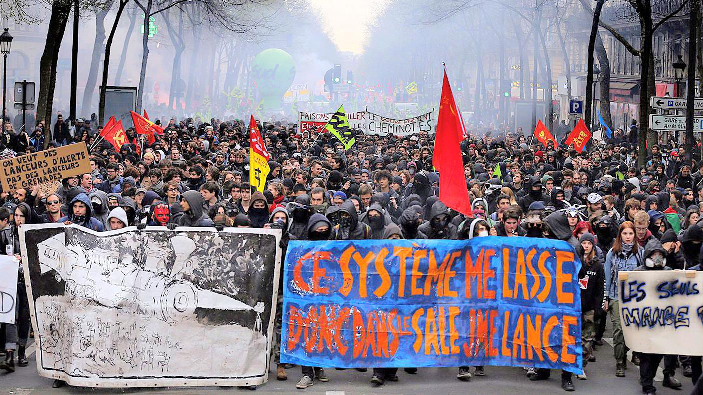 Contro la riforma i sindacati hanno annunciato uno sciopero senza precedenti