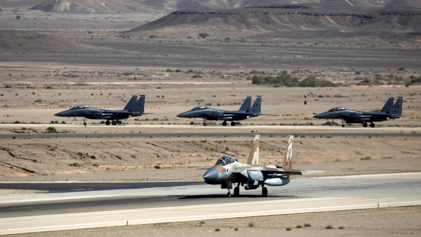 Gli F-15 israeliani hanno lanciato otto missili teleguidati dal territorio libanese
